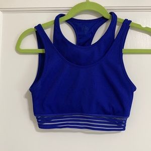 alo sports bra